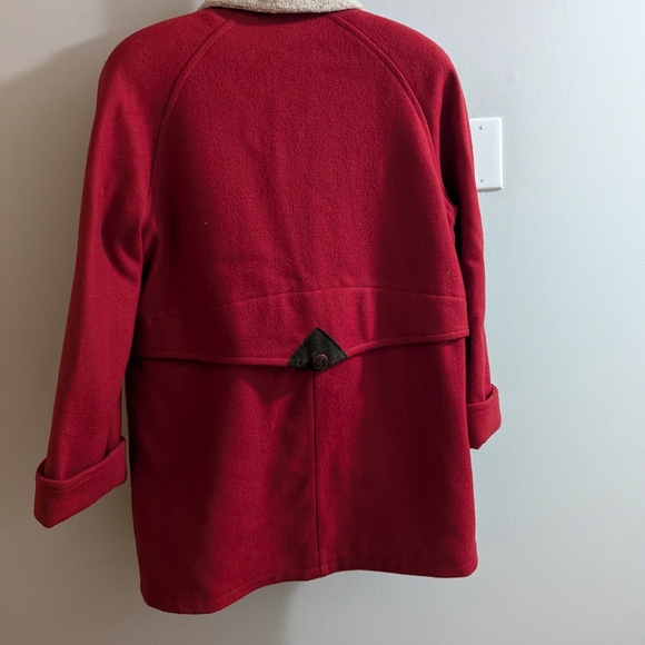 Vintage 70’s JOFELD red coat Size S two front pockets - Picture 4 of 4